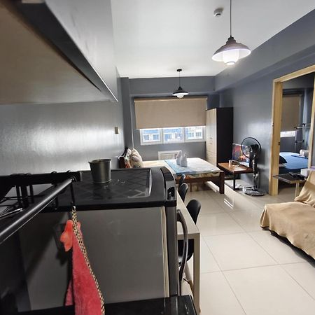Bliss Staycation At Sea Residences By John Manila Eksteriør billede