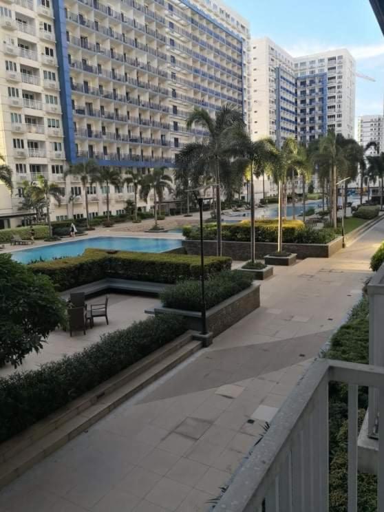 Bliss Staycation At Sea Residences By John Manila Eksteriør billede