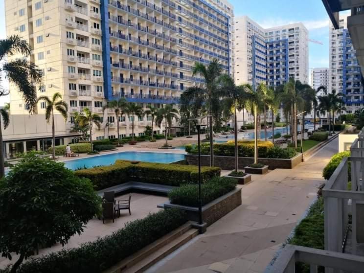Bliss Staycation At Sea Residences By John Manila Eksteriør billede