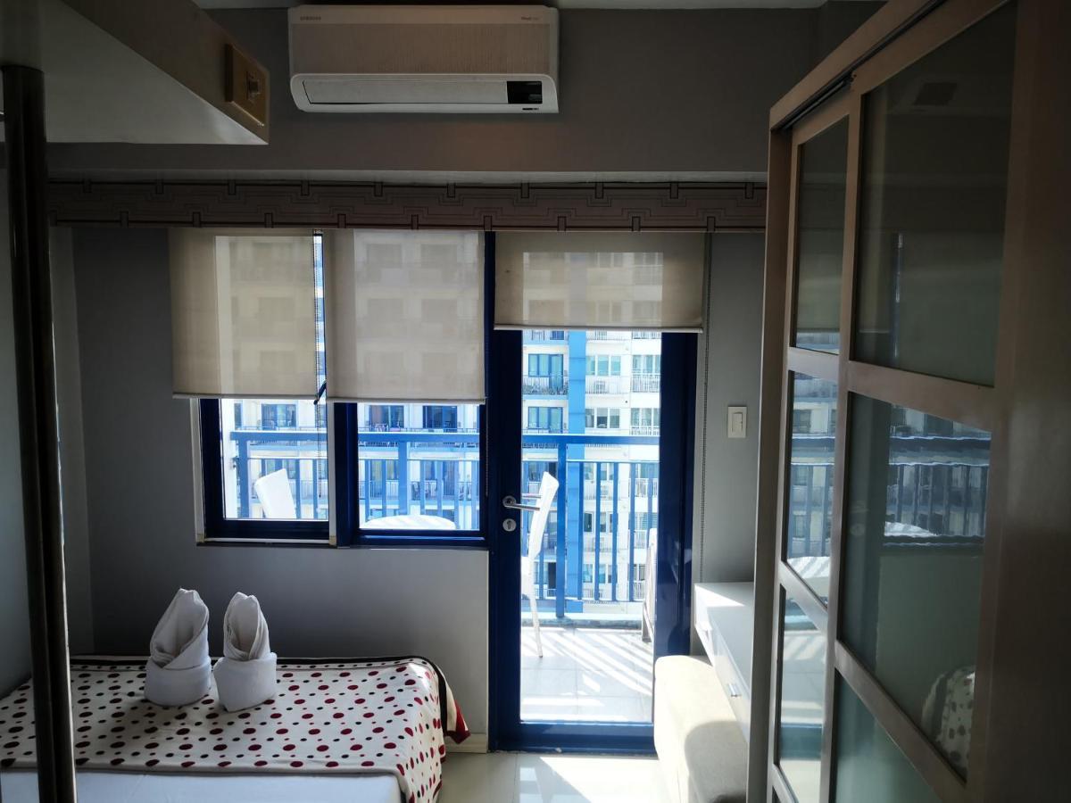 Bliss Staycation At Sea Residences By John Manila Eksteriør billede