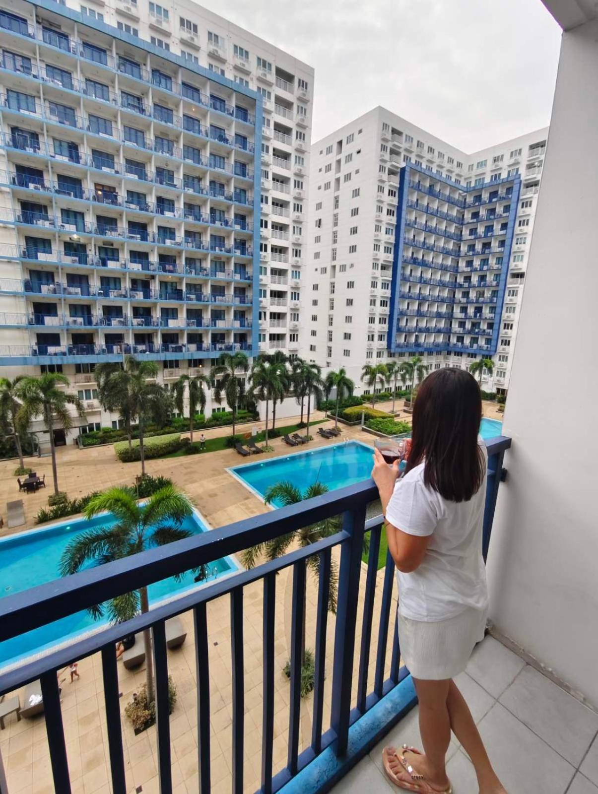 Bliss Staycation At Sea Residences By John Manila Eksteriør billede